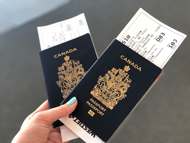 Canadian Work Permits: With or Without a Job Offer
